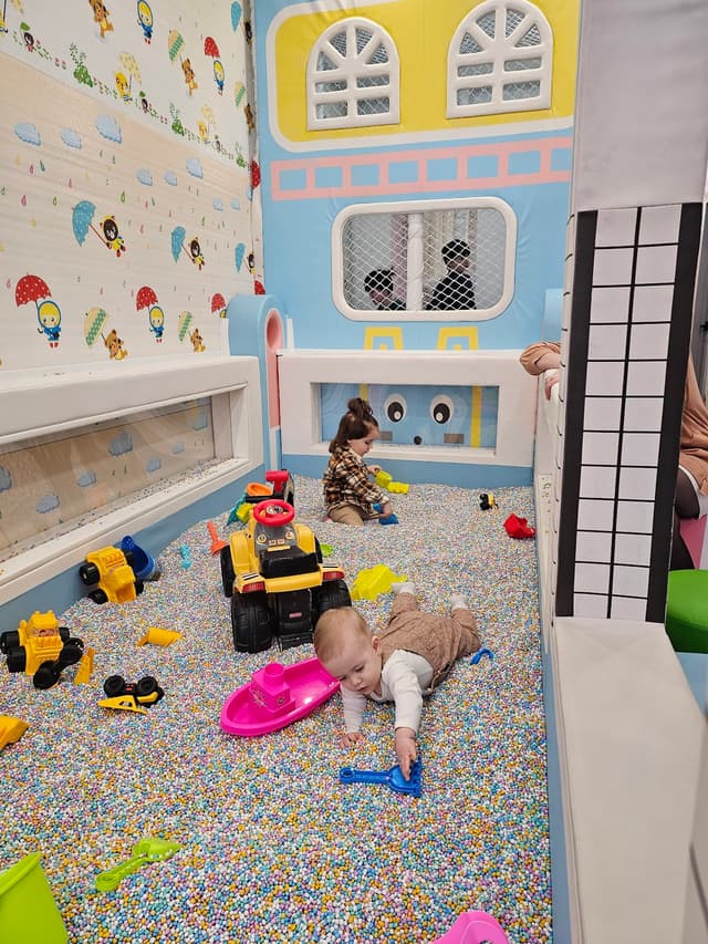 Photo from Denis Berbati's review of WaWa Fun Island