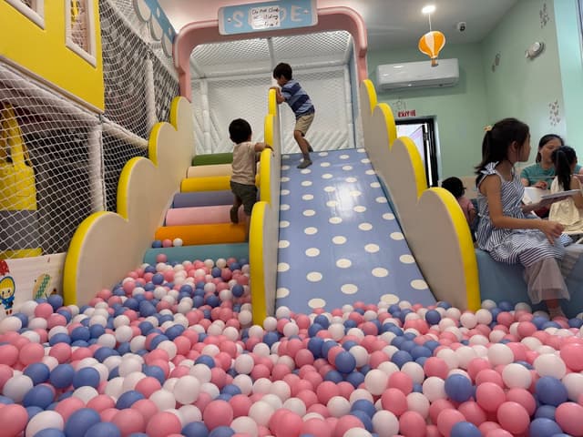 Photo from Dilyusha Babamuradova's review of WaWa Fun Island